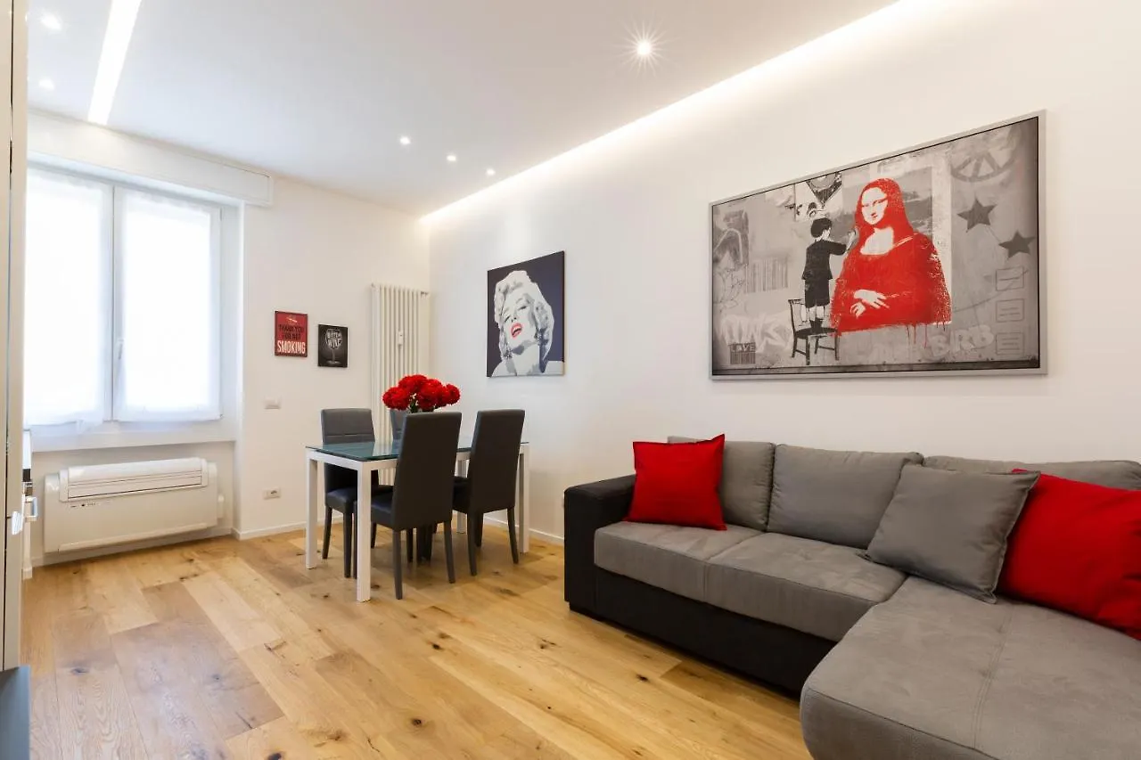 House San Cristoforo M4 Apartment Milan