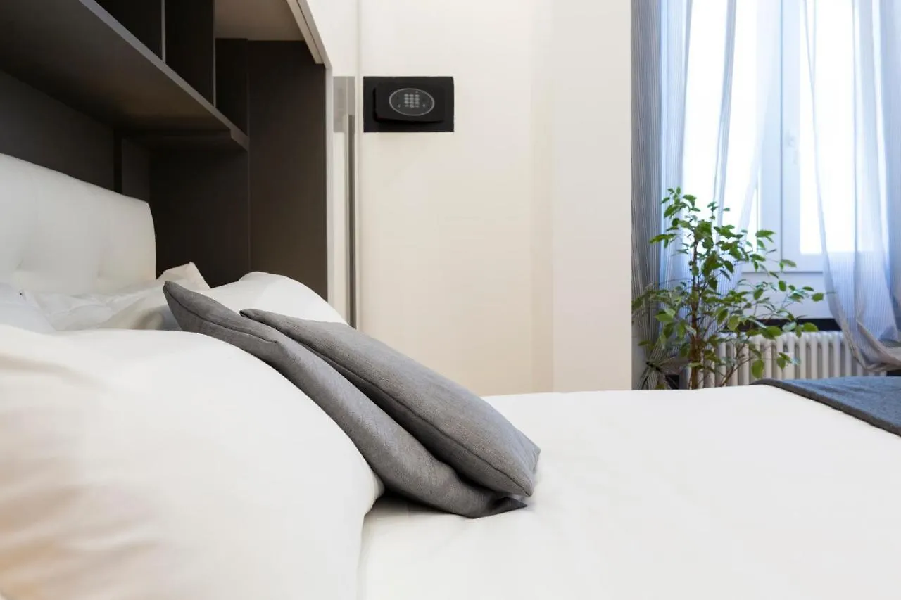 House San Cristoforo M4 Apartment Milan Italy